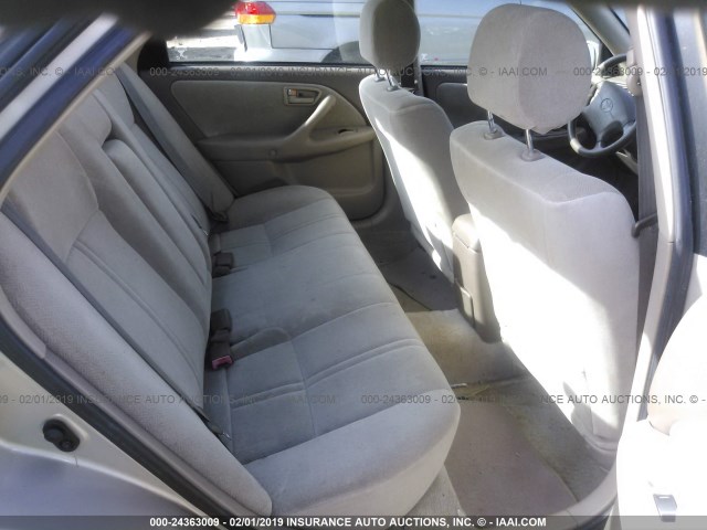 4T1BG22K8YU932526 - 2000 TOYOTA CAMRY CE/LE/XLE 金色 照片 8