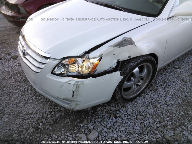 4T1BK36B75U020738 - 2005 TOYOTA AVALON XL/XLS/TOURING/LIMITED WHITE photo 6