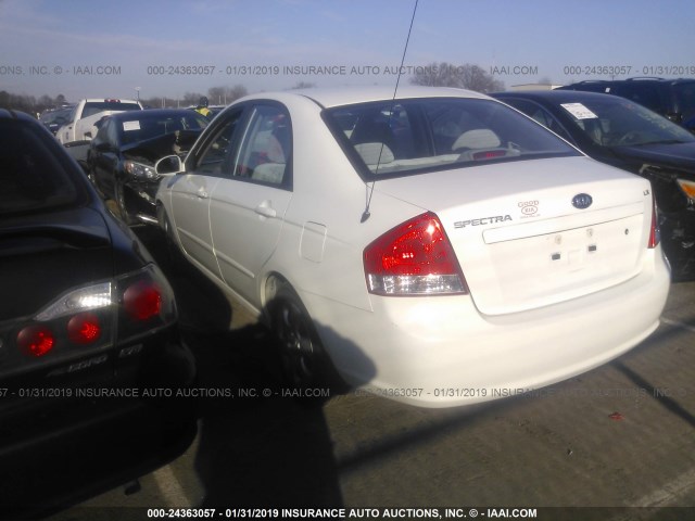 KNAFE221795620757 - 2009 KIA SPECTRA EX/LX/SX WHITE photo 3