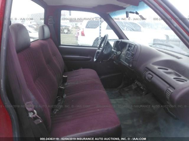 1GCEC14W7TZ221953 - 1996 CHEVROLET GMT-400 C1500 წითელი ფოტო 5
