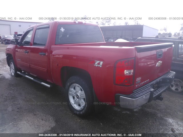 3GCPKSE36BG242782 - 2011 CHEVROLET SILVERADO K1500 LT RED photo 3