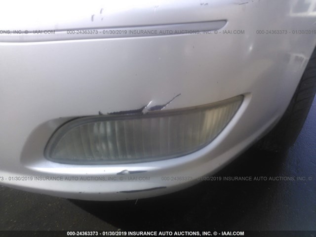 4T1BF28B9YU010860 - 2000 TOYOTA AVALON XL/XLS SILVER photo 6