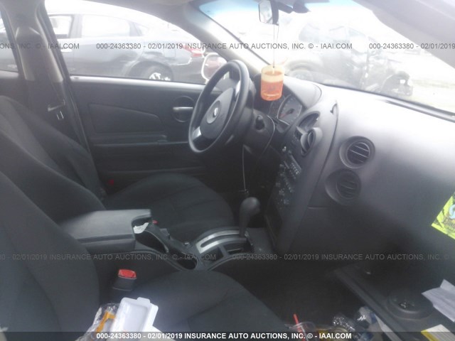 2G2WP552361105968 - 2006 PONTIAC GRAND PRIX WHITE photo 5