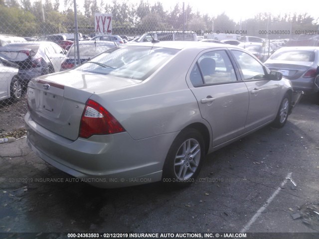 3FAHP0GA0AR243831 - 2010 FORD FUSION S SILVER photo 4