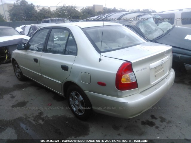 KMHCG45C71U216260 - 2001 HYUNDAI ACCENT GL GOLD photo 3