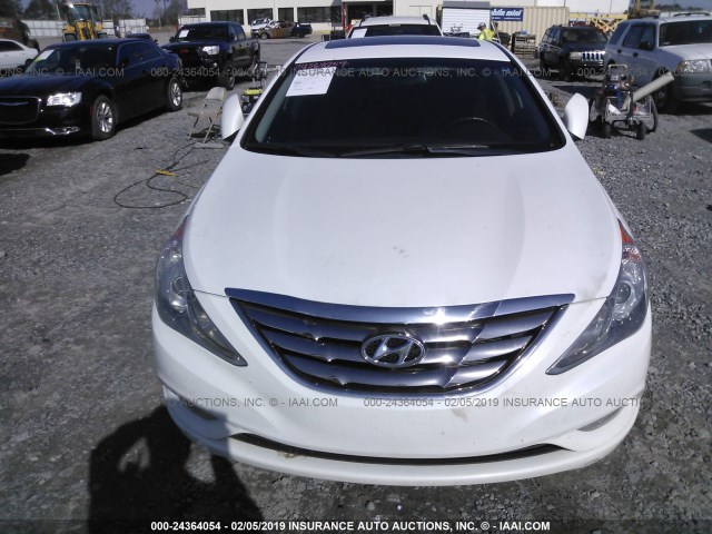 5NPEC4AC9DH595825 - 2013 HYUNDAI SONATA SE/LIMITED WHITE photo 6