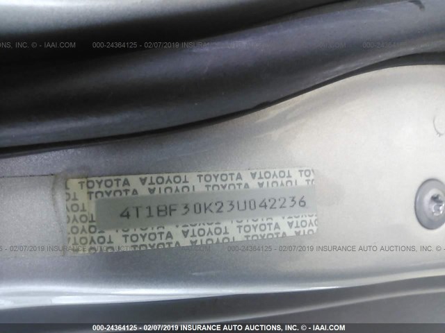 4T1BF30K23U042236 - 2003 TOYOTA CAMRY LE/XLE/SE SILVER photo 9