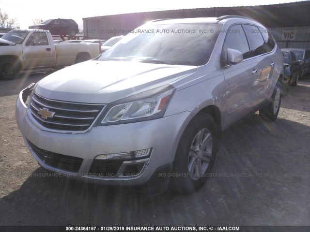 1GNKRJKD6DJ220822 - 2013 CHEVROLET TRAVERSE LT SILVER photo 2