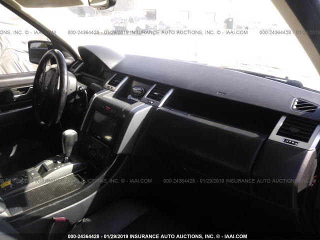 SALSH23496A903108 - 2006 LAND ROVER RANGE ROVER SPORT SUPERCHARGED BLACK photo 5