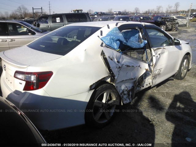 4T1BF1FK7EU430190 - 2014 TOYOTA CAMRY L/SE/LE/XLE WHITE photo 4