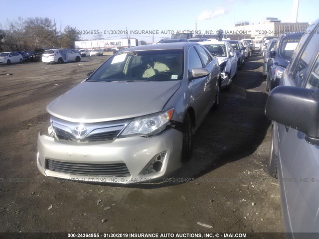 4T4BF1FK6ER361031 - 2014 TOYOTA CAMRY L/SE/LE/XLE 金色 照片 2