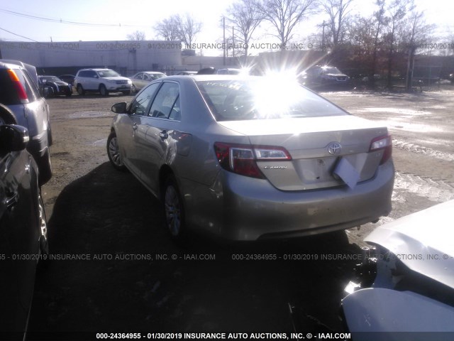 4T4BF1FK6ER361031 - 2014 TOYOTA CAMRY L/SE/LE/XLE 金色 照片 3