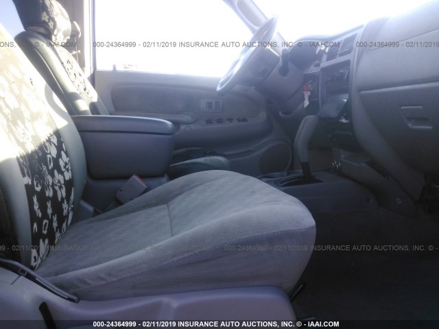 5TEGN92N22Z110239 - 2002 TOYOTA TACOMA DOUBLE CAB PRERUNNER RED photo 5