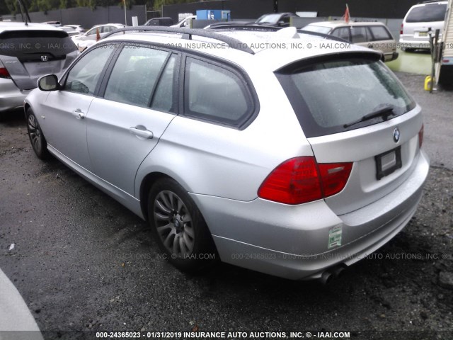 WBAUT935X9A190785 - 2009 BMW 328 IT SILVER photo 3