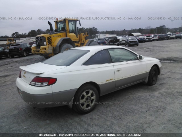 2T1CF22P71C435803 - 2001 TOYOTA CAMRY SOLARA SE/SLE WHITE photo 4