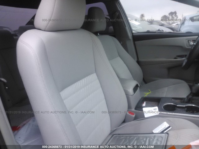 4T4BF1FK7FR463374 - 2015 TOYOTA CAMRY LE/XLE/SE/XSE BLACK photo 5