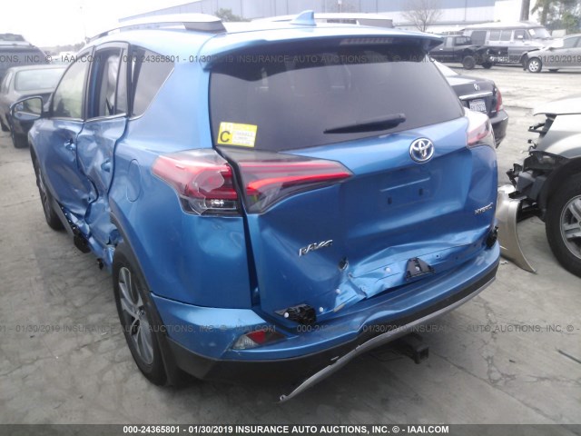 JTMRJREV6JD207189 - 2018 TOYOTA RAV4 HV LE PLUS/XLE BLUE photo 3