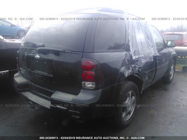 1GNDT13S082252835 - 2008 CHEVROLET TRAILBLAZER LS/LT BLACK photo 4