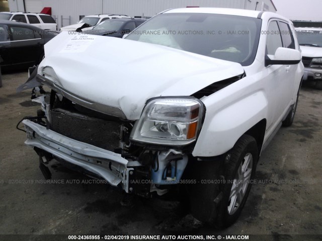 2GKALMEK8G6338538 - 2016 GMC TERRAIN SLE WHITE photo 2