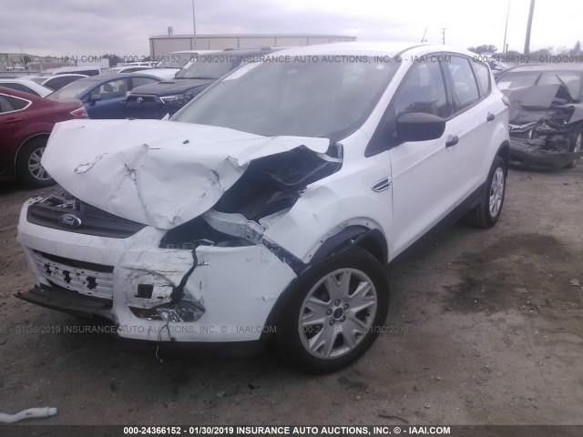 1FMCU0F73GUC06059 - 2016 FORD ESCAPE S WHITE photo 2