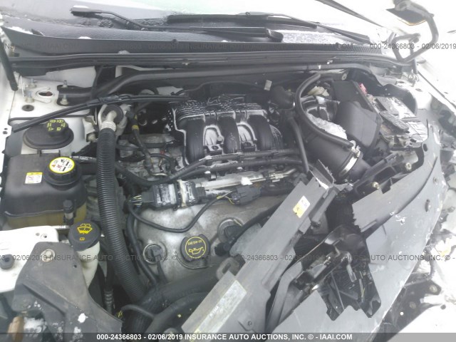 1FAHP24W18G149969 - 2008 FORD TAURUS SEL WHITE photo 10