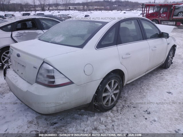 1FAHP24W18G149969 - 2008 FORD TAURUS SEL WHITE photo 4