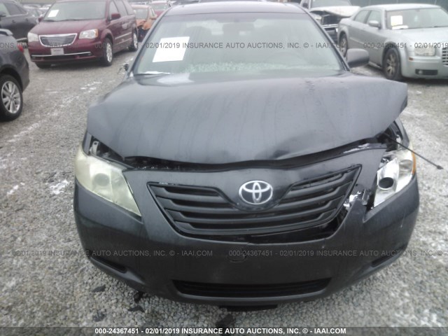 4T1BK46K88U071854 - 2008 TOYOTA CAMRY LE/XLE/SE GRAY photo 6