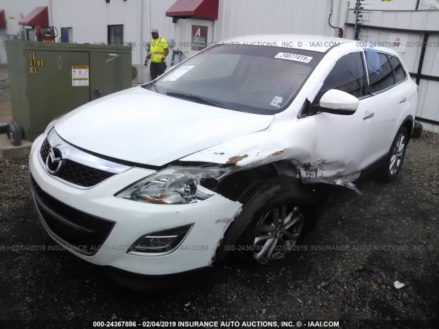 JM3TB2DA7B0319816 - 2011 MAZDA CX-9 WHITE photo 2