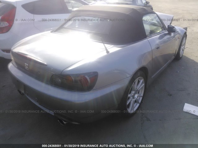 JHMAP21454T001094 - 2004 HONDA S2000 SILVER photo 4