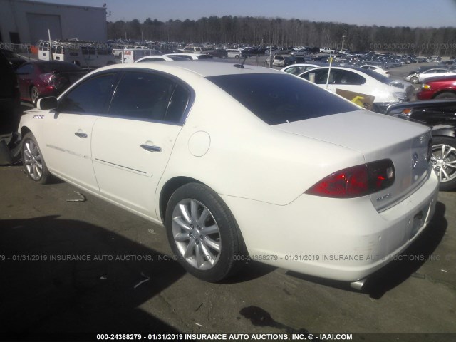 1G4HE57Y37U156142 - 2007 BUICK LUCERNE CXS WHITE photo 3