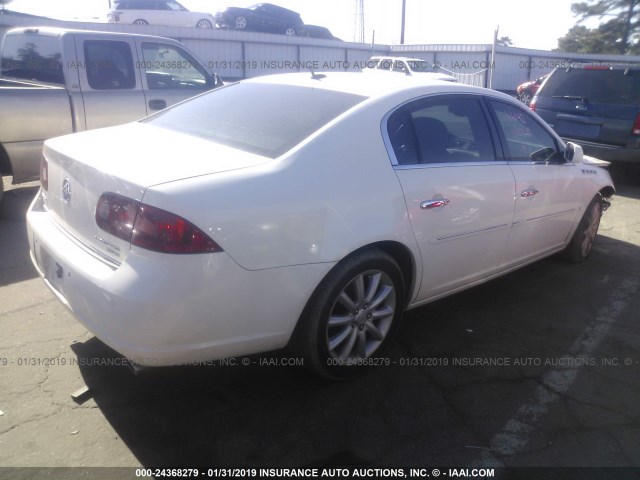 1G4HE57Y37U156142 - 2007 BUICK LUCERNE CXS WHITE photo 4