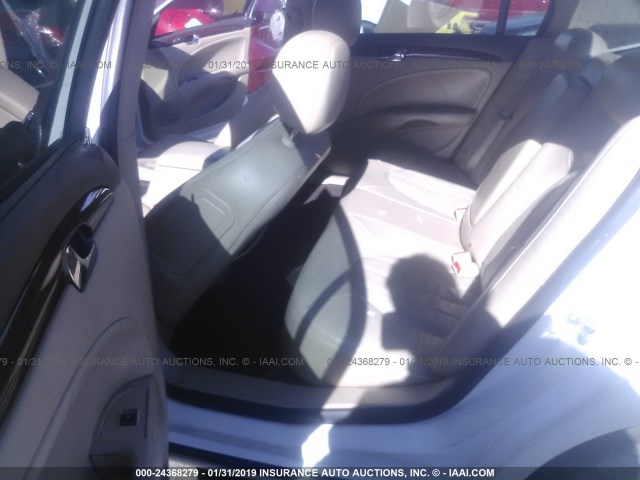 1G4HE57Y37U156142 - 2007 BUICK LUCERNE CXS WHITE photo 8