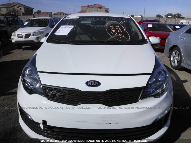 KNADM4A35H6072050 - 2017 KIA RIO LX WHITE photo 6