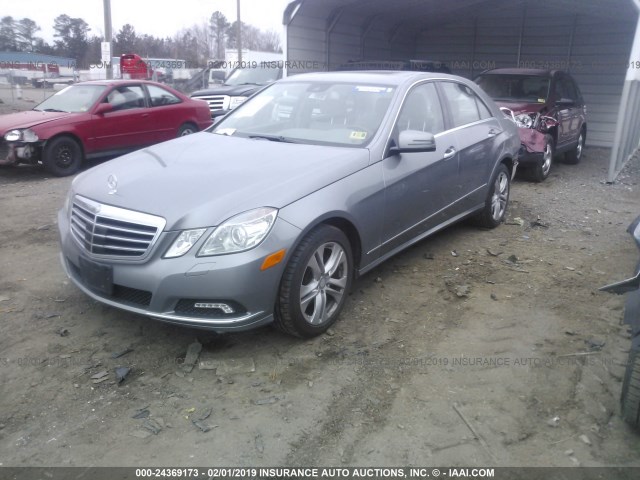 WDDHF8HB7AA254473 - 2010 MERCEDES-BENZ E 350 4MATIC GRAY photo 2