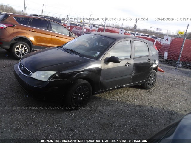 1FAFP37N37W246286 - 2007 FORD FOCUS ZX5/S/SE/SES BLACK photo 2