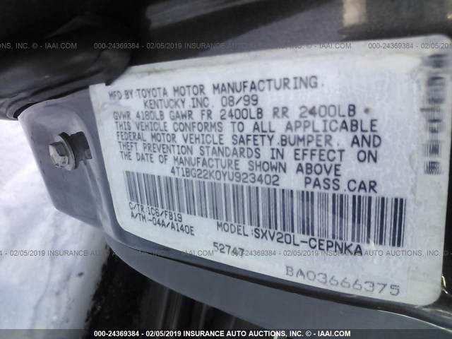 4T1BG22K0YU923402 - 2000 TOYOTA CAMRY CE/LE/XLE GRAY photo 9