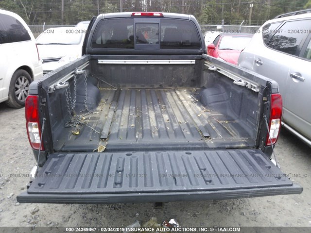 1N6AD0CU0BC407998 - 2011 NISSAN FRONTIER SV/PRO-4X GRAY photo 8