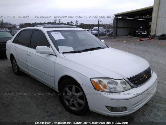 4T1BF28B1YU031900 - 2000 TOYOTA AVALON WHITE photo 1