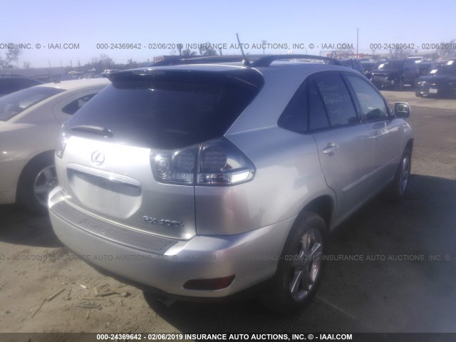 JTJHW31U660017928 - 2006 LEXUS RX 400 SILVER photo 4