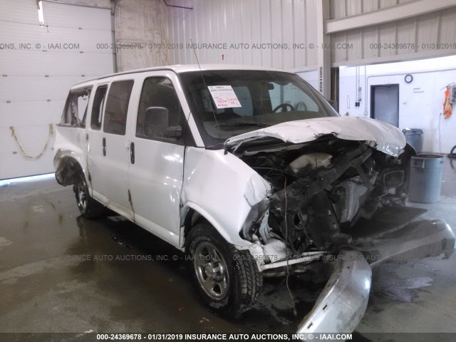 1GNFH15T651108420 - 2005 CHEVROLET EXPRESS G1500  WHITE photo 1