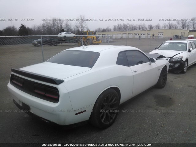 2C3CDZC93GH335408 - 2016 DODGE CHALLENGER SRT HELLCAT WHITE photo 4