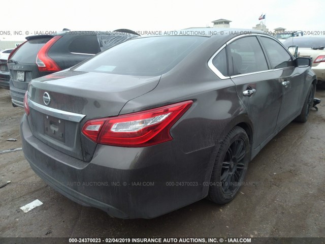 1N4AL3AP4GN315427 - 2016 NISSAN ALTIMA 2.5/S/SV/SL/SR BROWN photo 4