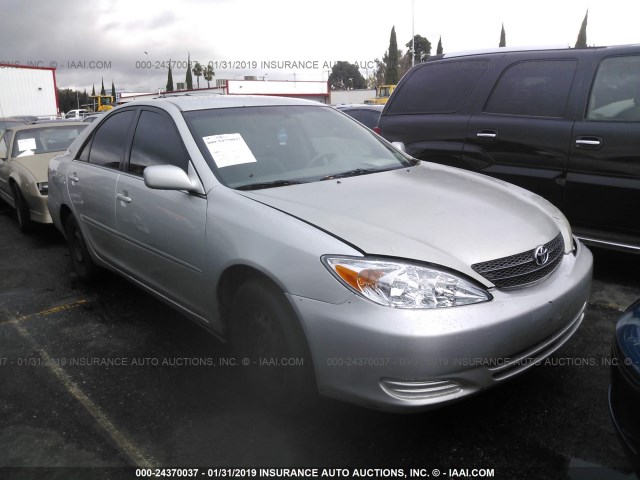 JTDBE32K530140124 - 2003 TOYOTA CAMRY LE/XLE SILVER photo 1