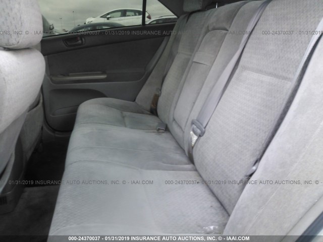JTDBE32K530140124 - 2003 TOYOTA CAMRY LE/XLE SILVER photo 8