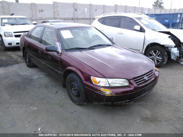 4T1BG22K3XU452196 - 1999 TOYOTA CAMRY CE/LE/XLE RED photo 1