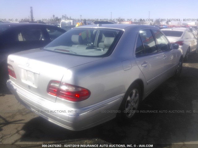 WDBJF65J42B452109 - 2002 MERCEDES-BENZ E 320 GRAY photo 4