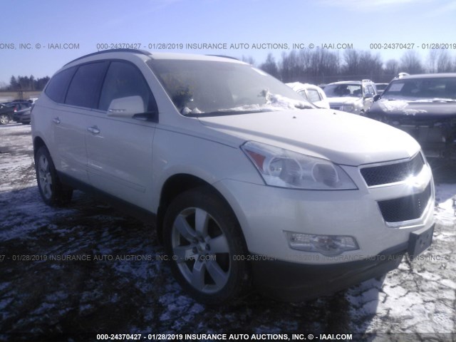 1GNKRGED0CJ385441 - 2012 CHEVROLET TRAVERSE LT WHITE photo 1