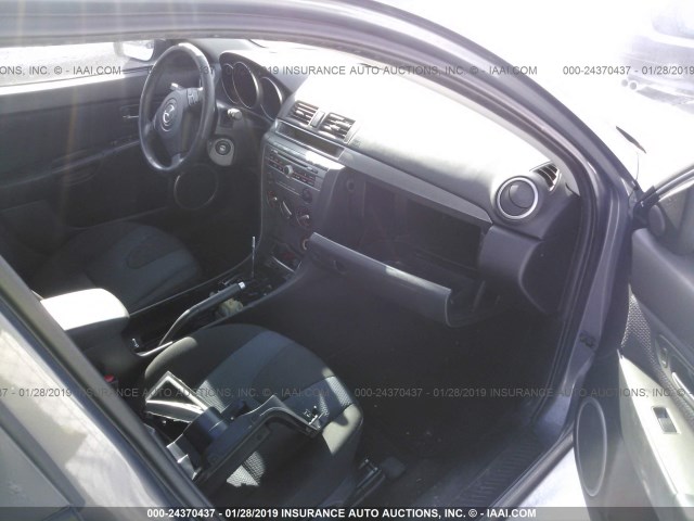 JM1BK324271648240 - 2007 MAZDA 3 S GRAY photo 5