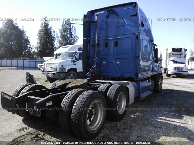 1FUJGLDR2CSBR8238 - 2012 FREIGHTLINER CASCADIA 125  Unknown photo 4