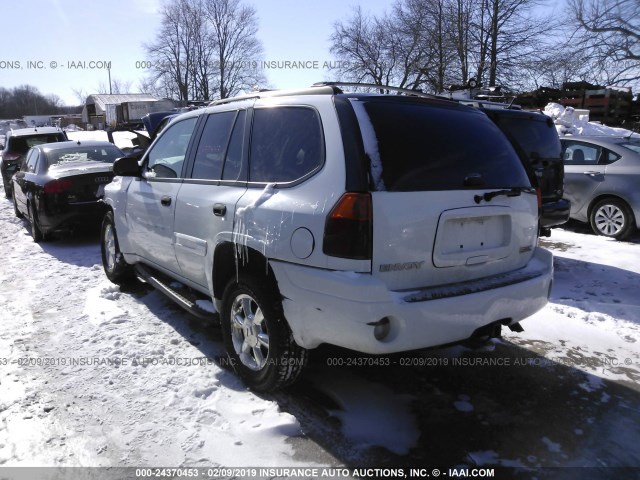 1GKDT13S552316876 - 2005 GMC ENVOY WHITE photo 3